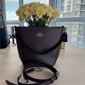 Coach City Bucket Shoulder Bag in Maple with Silver Hardware